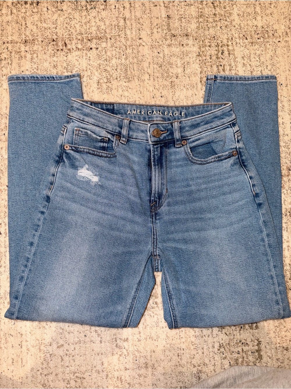 American Eagle Outfitters Mom Jeans
